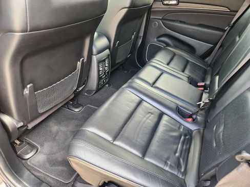 Used 2021 Jeep Grand Cherokee High Altitude image 30