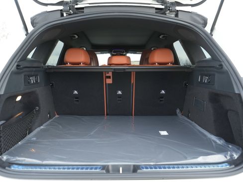 New 2026 Mercedes-Benz GLC 300 4MATIC image 18