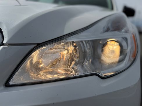 Used 2013 Subaru Outback 2.5i image 48