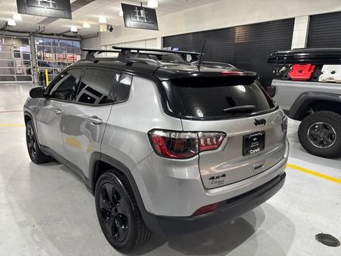 Used 2020 Jeep Compass Latitude AWD/4WD image 6