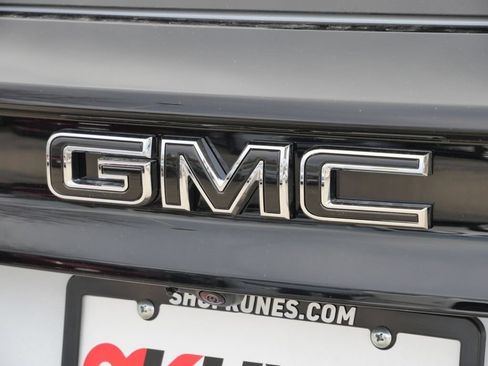 New 2026 GMC Acadia Elevation w/ Black Edition AWD/4WD image 13