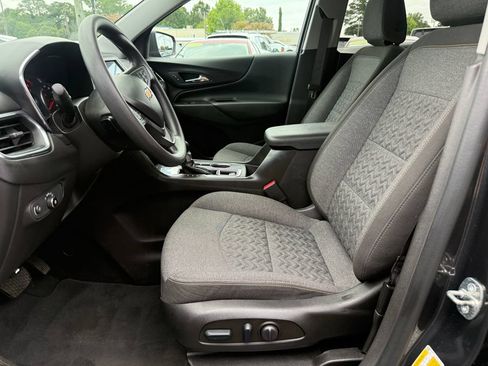 Used 2023 Chevrolet Equinox LT FWD image 13