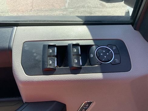 Used 2015 Ford F150 XL w/ Equipment Group 101A Mid AWD/4WD image 18