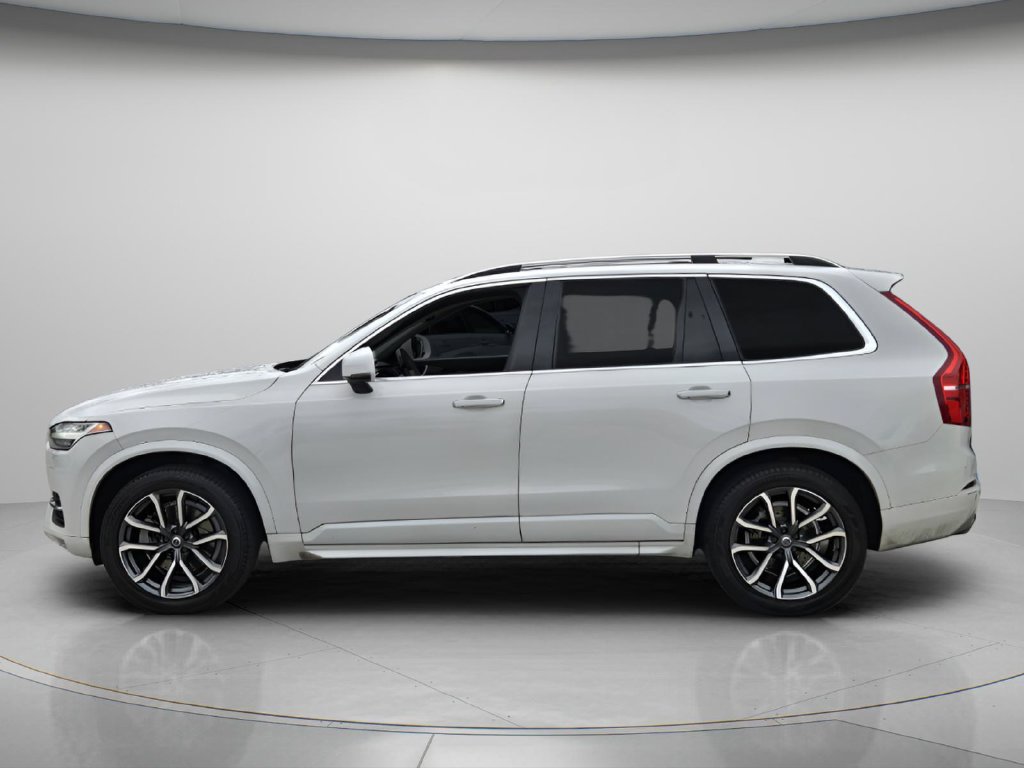 Used 2016 Volvo XC90 T6 Momentum w/ Momentum Plus Package AWD/4WD image 5