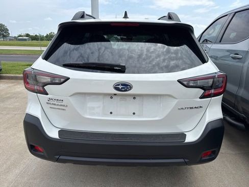 Used 2024 Subaru Outback Premium w/ Popular Package #1A AWD/4WD image 7