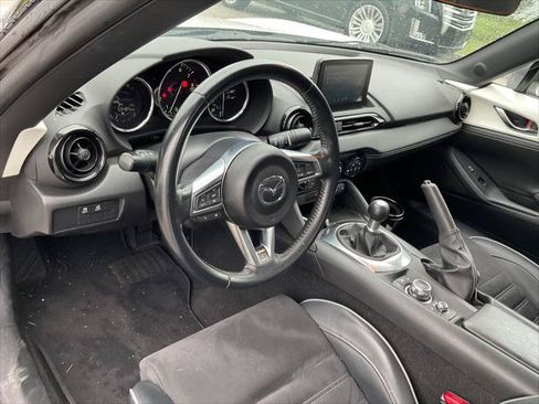 Used 2020 MAZDA MX-5 Miata Club w/ Brembo/BBS Recaro Package RWD image 13