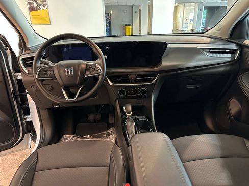 Used 2026 Buick Encore GX Preferred AWD/4WD image 32