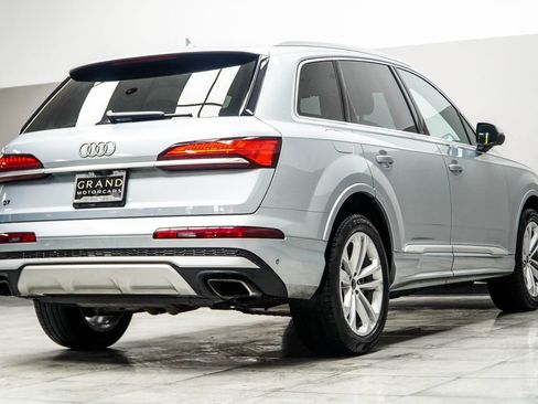 Used 2025 Audi Q7 3.0T Premium Plus AWD/4WD image 13