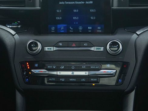 Used 2020 Ford Explorer ST w/ Premium Technology Package image 17