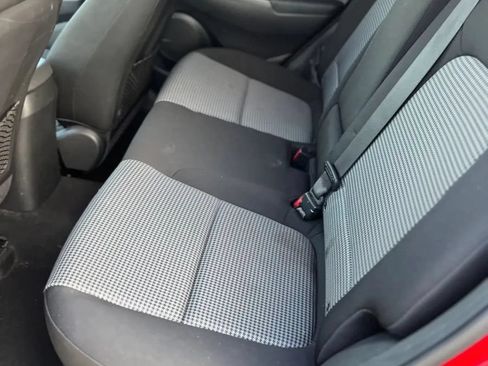 Used 2018 Hyundai Kona SEL w/ SEL Tech Package 02 FWD image 16