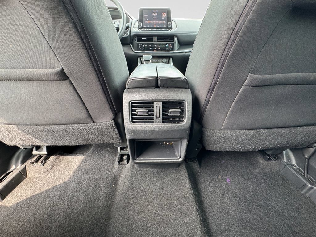 Used 2021 Nissan Rogue S FWD image 14