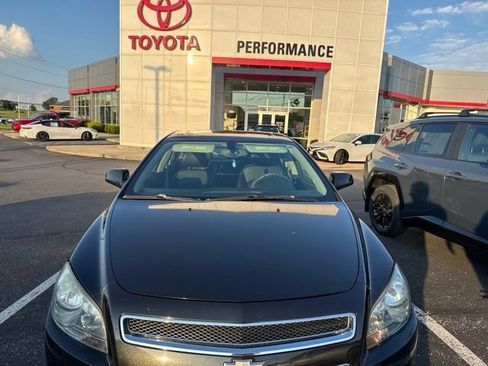Used 2010 Chevrolet Malibu LT w/ HFV6 Engine Package FWD image 16