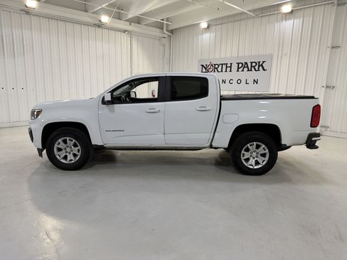 Used 2021 Chevrolet Colorado LT w/ LT Convenience Package image 2