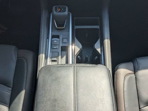 Used 2024 Nissan Pathfinder Platinum w/ Cargo Package FWD image 21