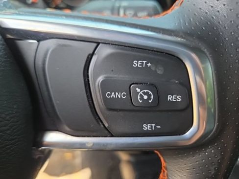Used 2023 Jeep Gladiator Mojave w/ LED Lighting Group AWD/4WD image 7
