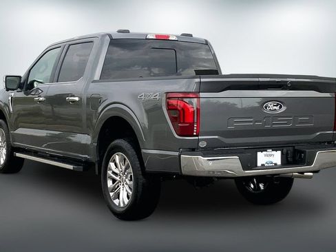 Used 2025 Ford F150 Lariat w/ Equipment Group 501A Mid AWD/4WD image 9