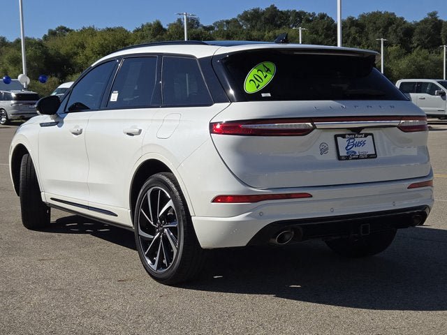 Used 2024 Lincoln Corsair Reserve w/ Equipment Group 201A AWD/4WD image 14