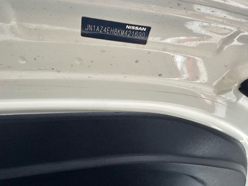 Used 2019 Nissan 370Z NISMO image 68