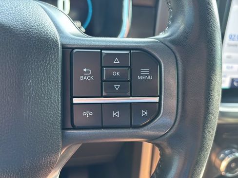 Used 2023 Ford F150 Lariat w/ FX4 Off-Road Package AWD/4WD image 21