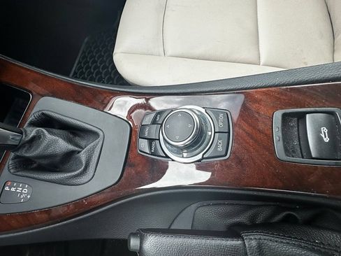 Used 2012 BMW 328i Convertible RWD image 13