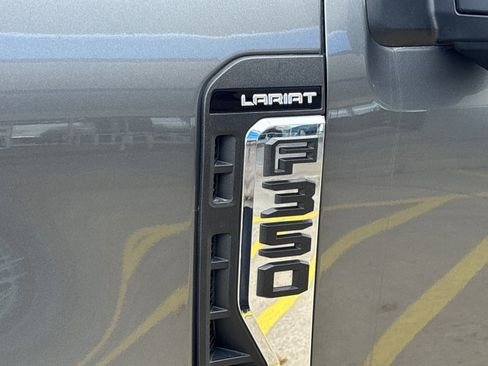 Used 2023 Ford F350 Lariat w/ Chrome Package image 13