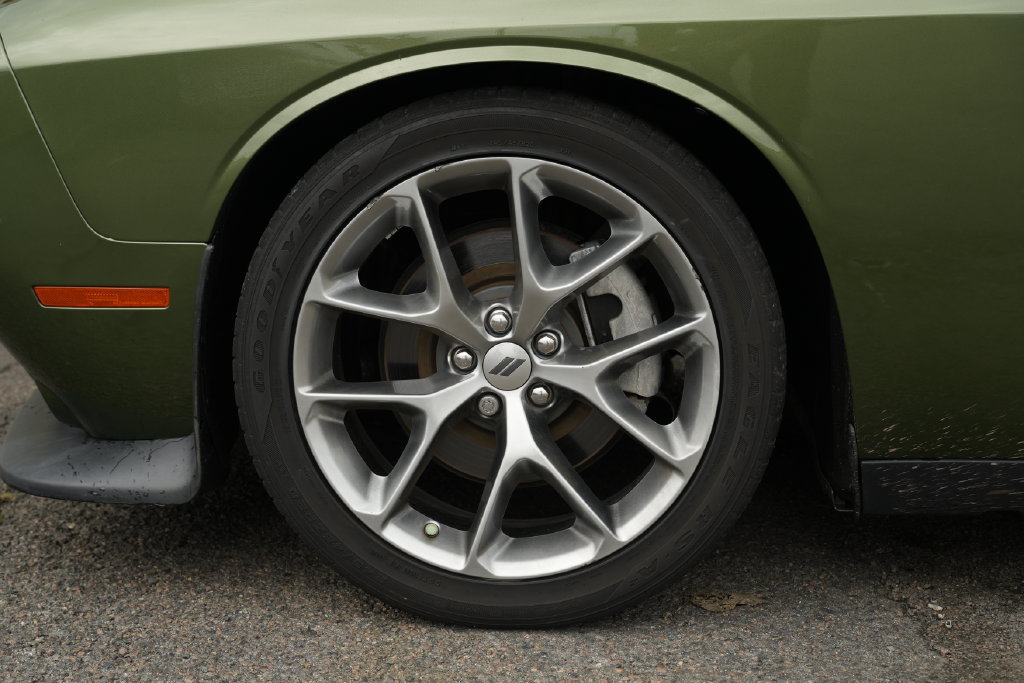 Used 2023 Dodge Challenger GT RWD image 13
