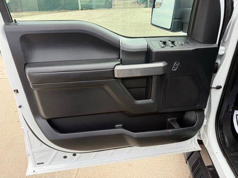 Used 2017 Ford F150 XLT w/ Equipment Group 301A Mid image 14