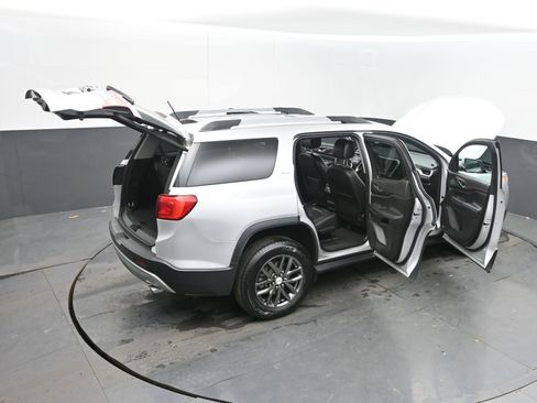 Used 2019 GMC Acadia SLT image 46