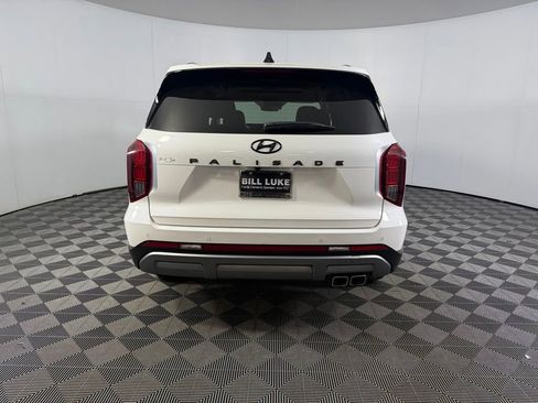 Used 2023 Hyundai Palisade Limited w/ Cargo Package FWD image 7