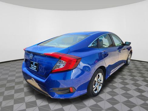 Used 2018 Honda Civic LX image 3