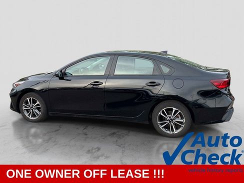 Used 2023 Kia Forte LXS FWD image 4