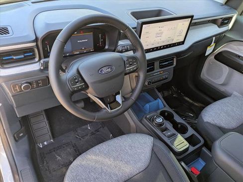 New 2025 Ford Maverick XLT w/ XLT Luxury Package image 3