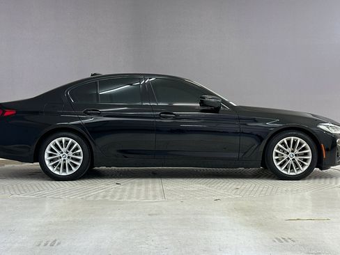 Used 2021 BMW 530i w/ Convenience Package RWD image 7