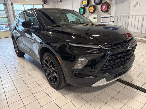 Used 2024 Chevrolet Blazer LT w/ LPO, Black Grille Bar Package image 1