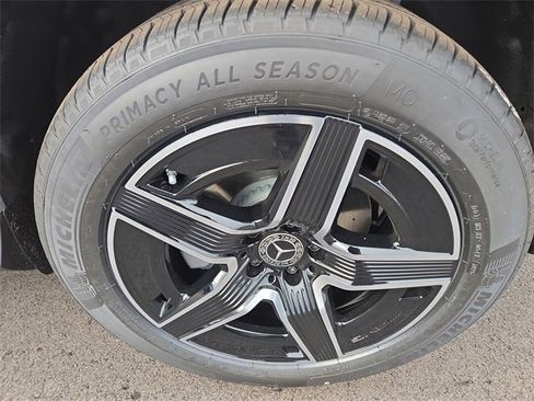 New 2026 Mercedes-Benz GLC 300 4MATIC image 28
