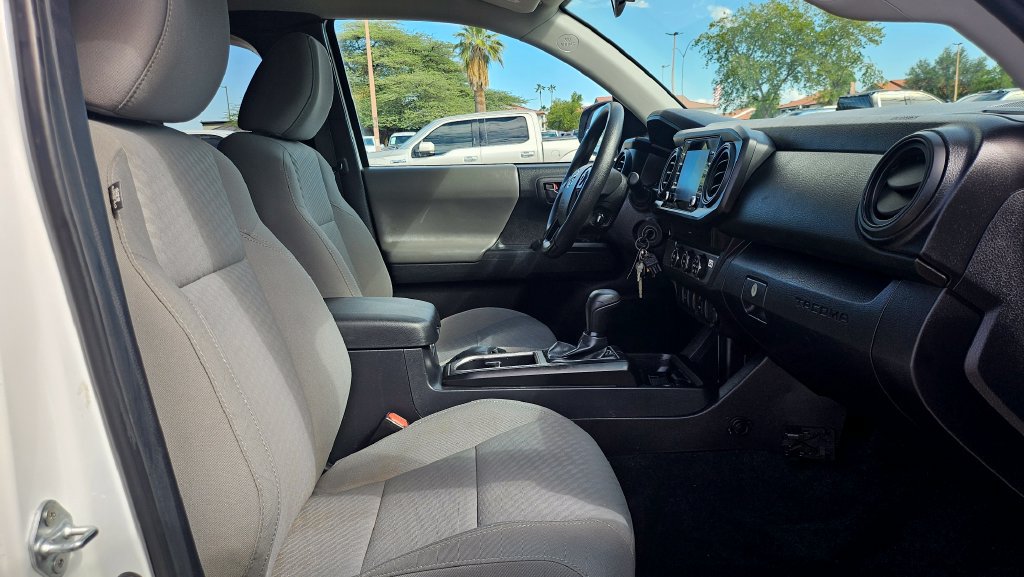 Used 2023 Toyota Tacoma SR RWD image 19