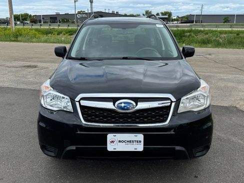 Used 2016 Subaru Forester 2.5i Premium w/ All-Weather Package AWD/4WD image 33