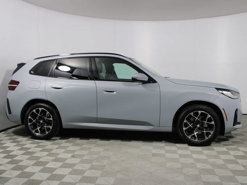 Used 2025 BMW X3 xDrive30i AWD/4WD image 19