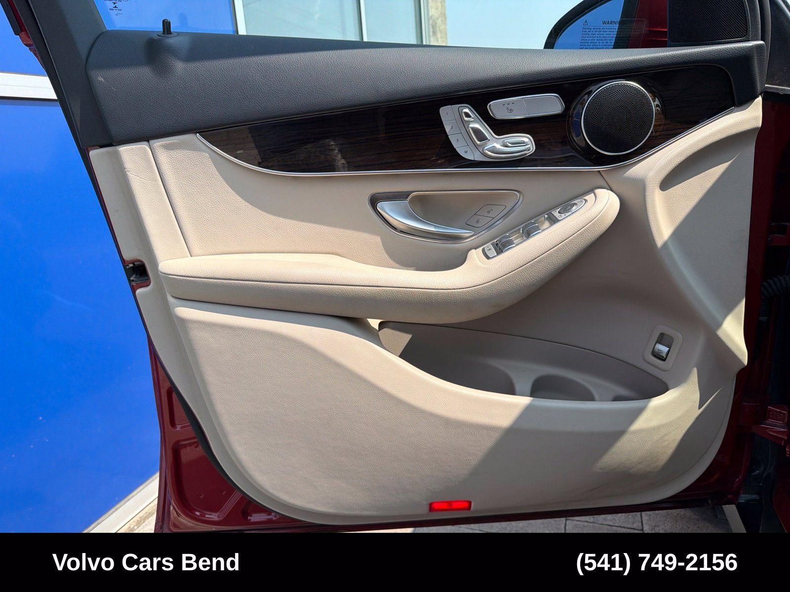 Used 2021 Mercedes-Benz GLC 300 4MATIC image 18