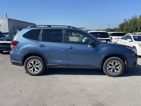 Used 2024 Subaru Forester Premium AWD/4WD image 8