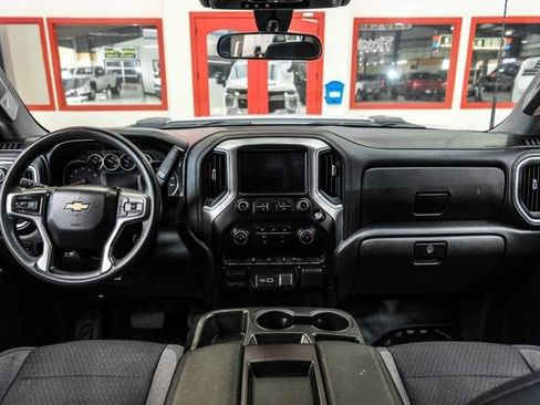 Used 2021 Chevrolet Silverado 3500 LT image 13