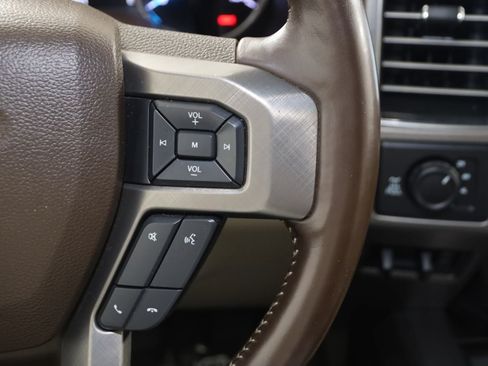 Used 2019 Ford F350 Limited AWD/4WD image 39