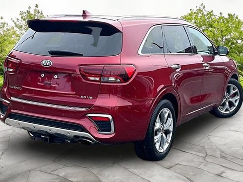 Used 2019 Kia Sorento SX w/ SX Touring Package FWD image 2