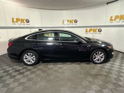 Used 2023 Chevrolet Malibu LT FWD image 2