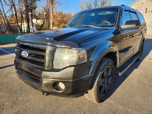 Used 2010 Ford Expedition Limited image 1