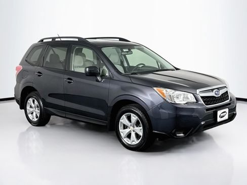 Used 2015 Subaru Forester 2.5i Premium AWD/4WD image 2