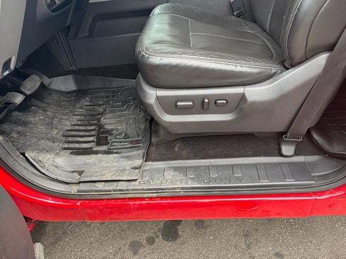 Used 2014 Ford F350 Lariat w/ Lariat Interior Package AWD/4WD image 24