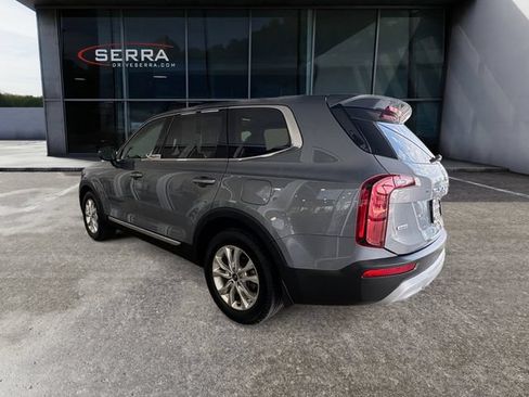 Used 2020 Kia Telluride LX AWD/4WD image 2