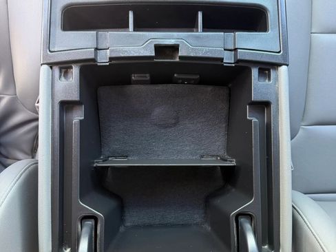 Used 2018 GMC Sierra 2500 4x4 Crew Cab image 35