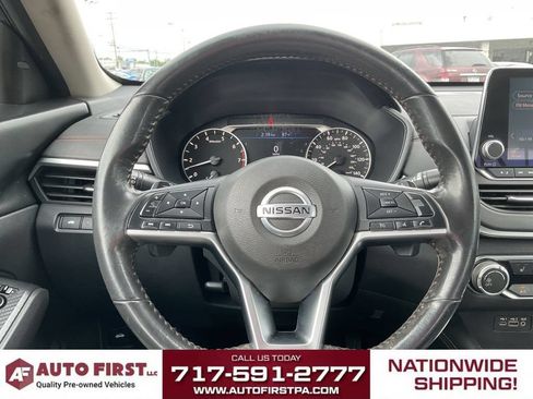 Used 2022 Nissan Altima 2.5 SR w/ Midnight Edition Package FWD image 18